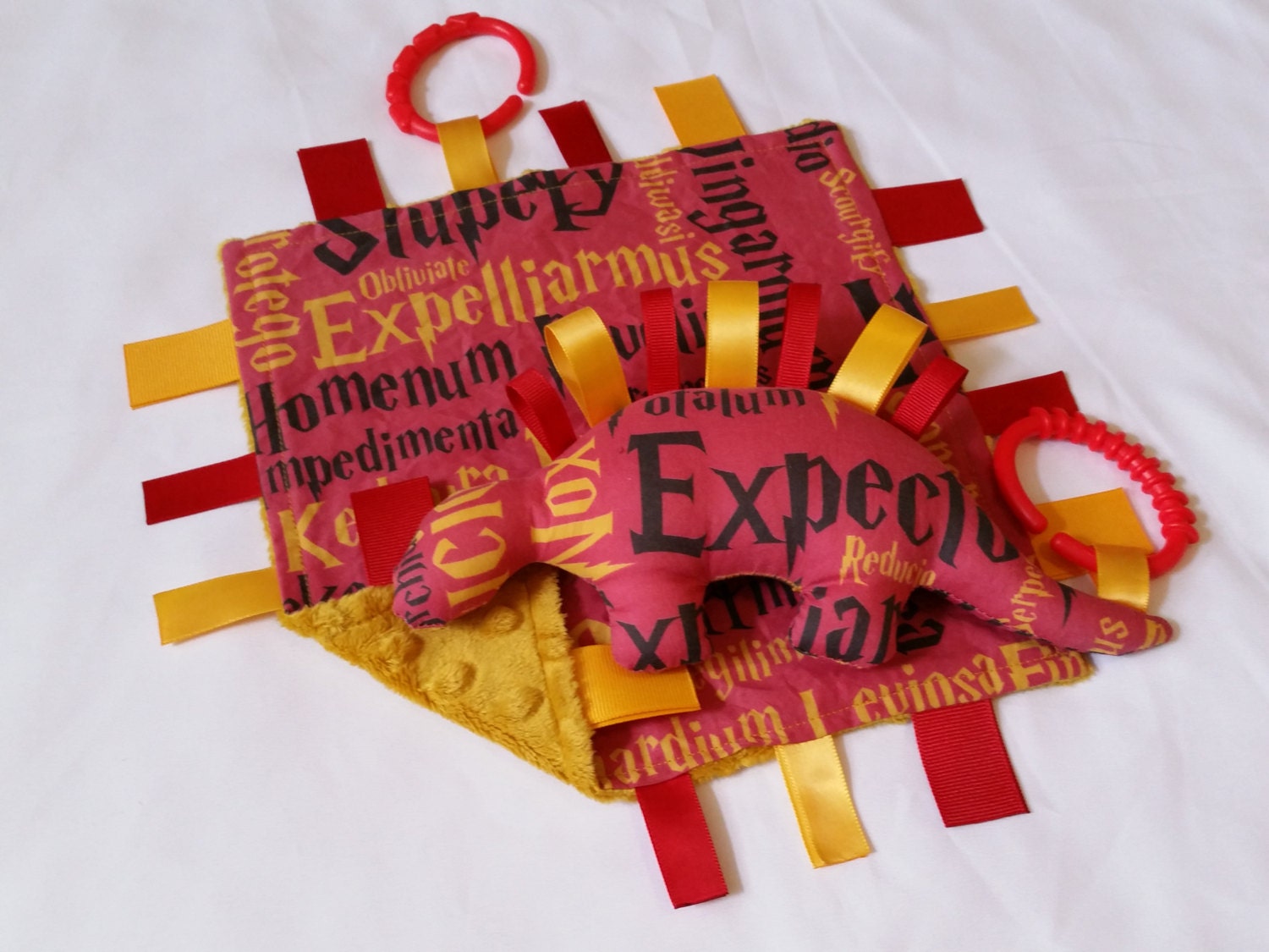 Harry Potter set Gryffindor ribbon tag baby blanket and