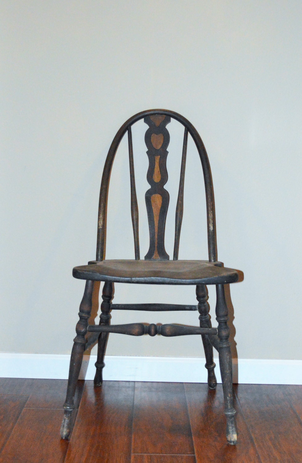 Antique Windsor Chair With Inlay hand crafted Americana Furniture