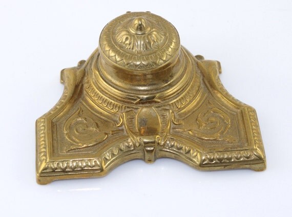 Antique brass inkwell Mod. Brevet