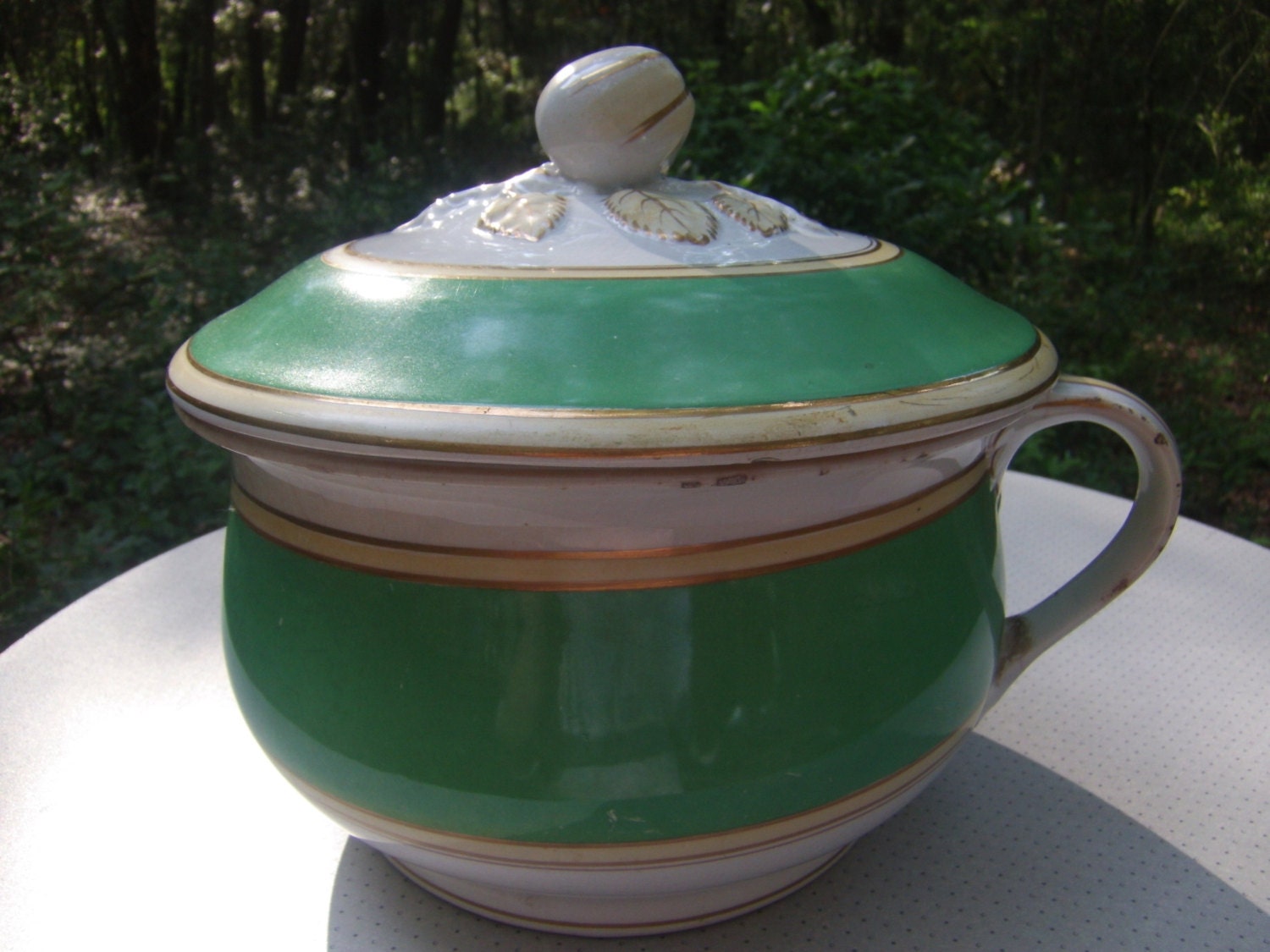 Beautiful Victorian Chamber Pot with Lid1800's Chamber