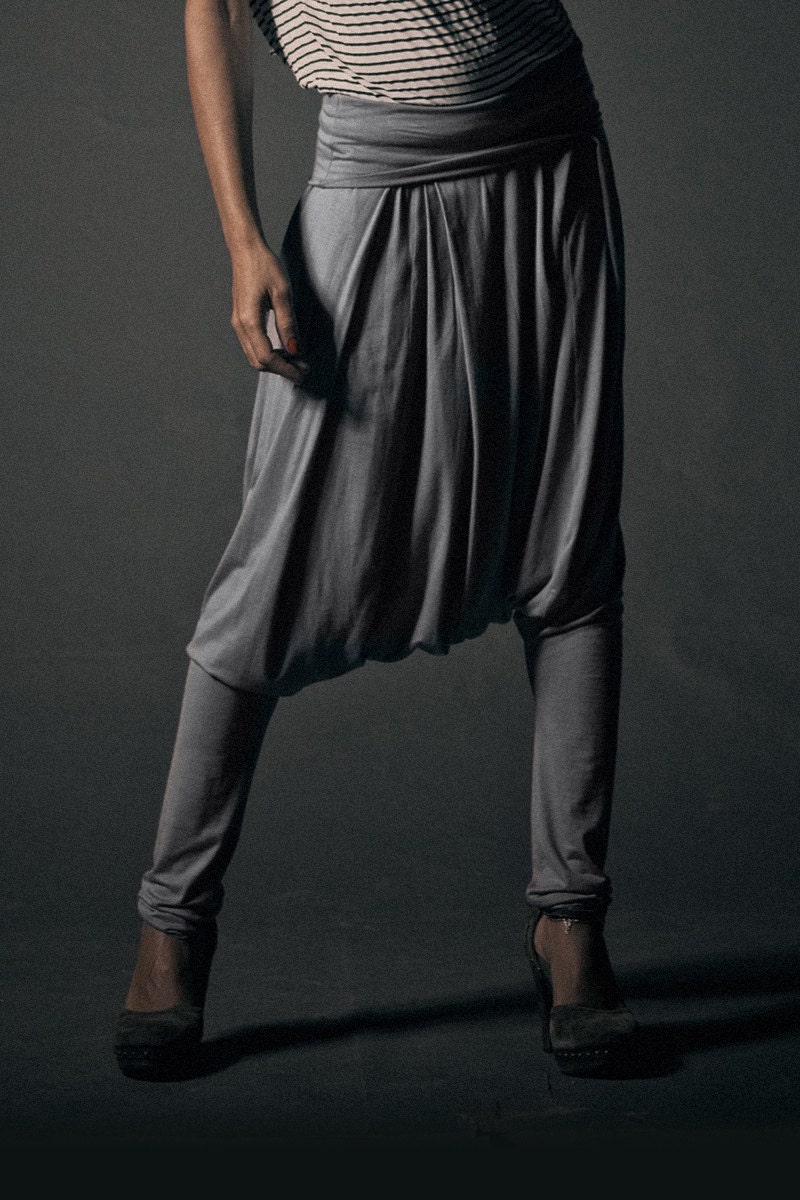 low crotch pants