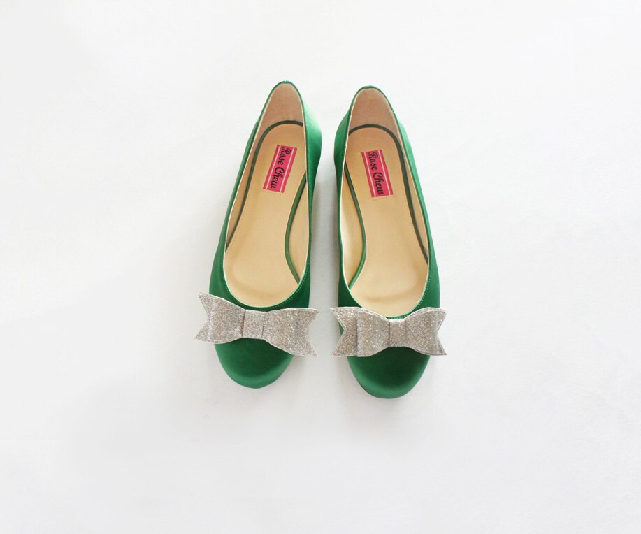 green flat wedding shoes