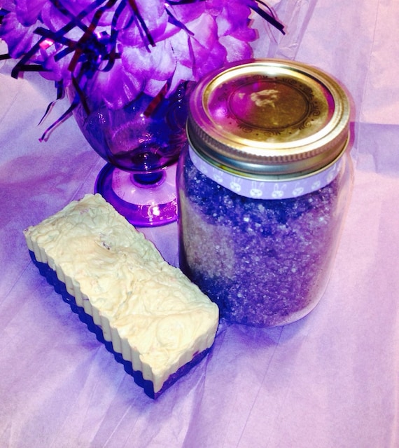 Girl Friendly Calming Lavender Detox Bath Soak By Fancymodernsoaps