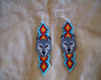 Wolf Head Beaded Earrings. Native American Hand Made. Light Weight. Ndn. First Nation. Southwest Diamond Design, Delica Beads, Brick Stitch