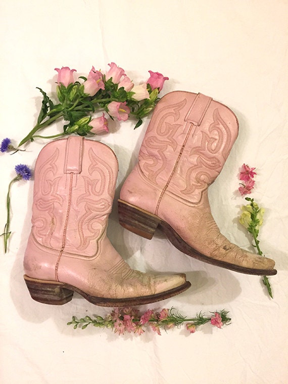 Light Pink Distressed Cowboy Boots Size 9 by BabetownVintageATX