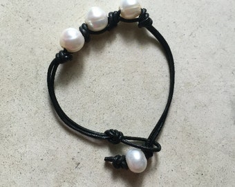 Three Freshwater Pearl Leather Bracelet