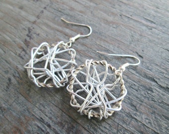 Wire Wrapped Jewelry - Wire Wrapped Earrings - Circle Earrings - Modern Earrings - Silver Plated Jewelry - Minimalist Earrings