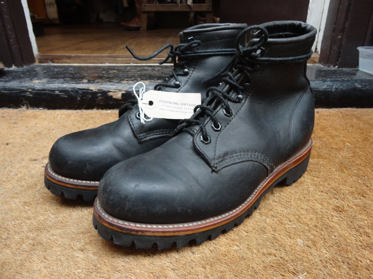 chippewa black odessa