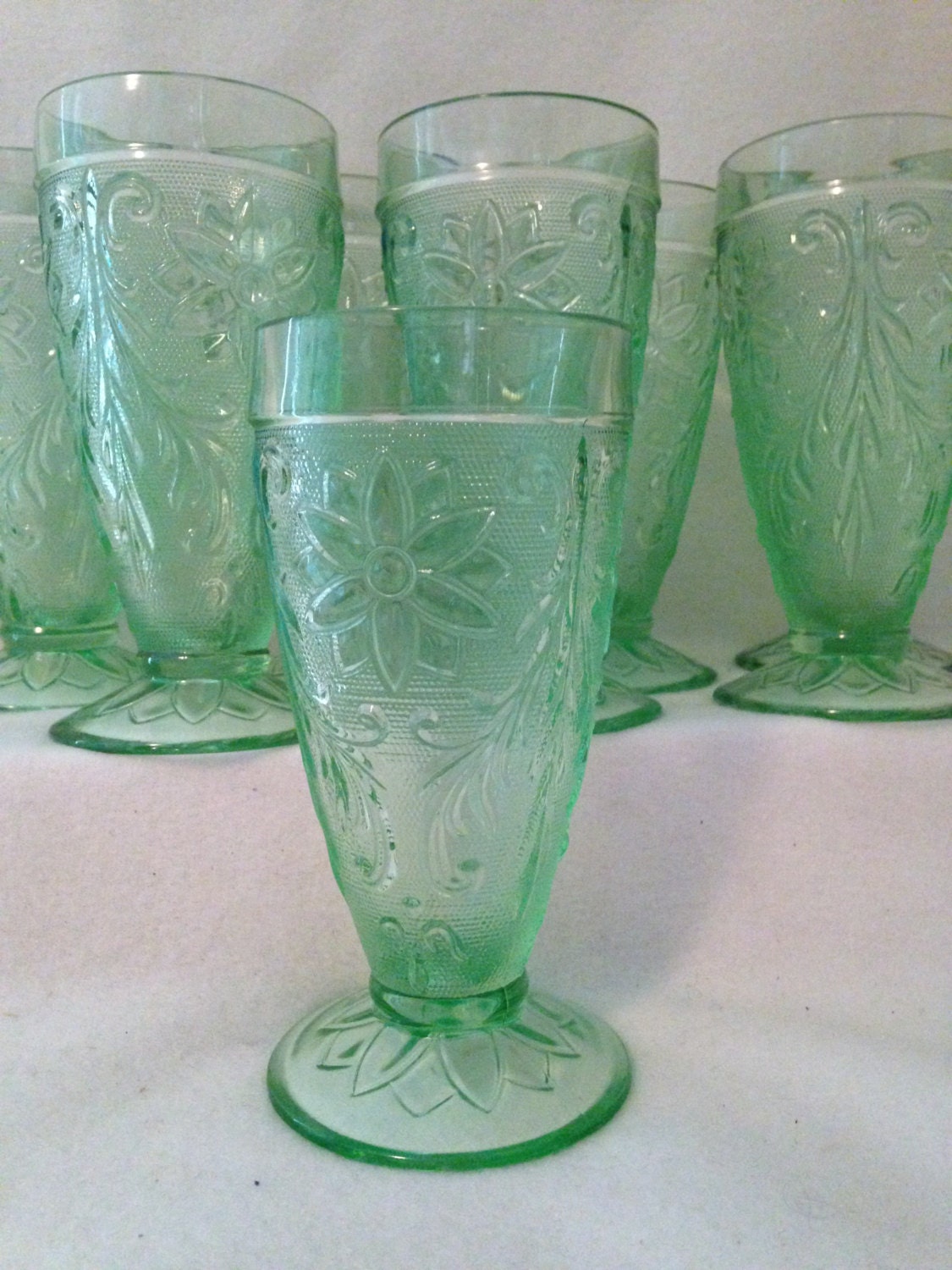 Green Depression Glass Footed Tumblers / Set of 8 / Parfait