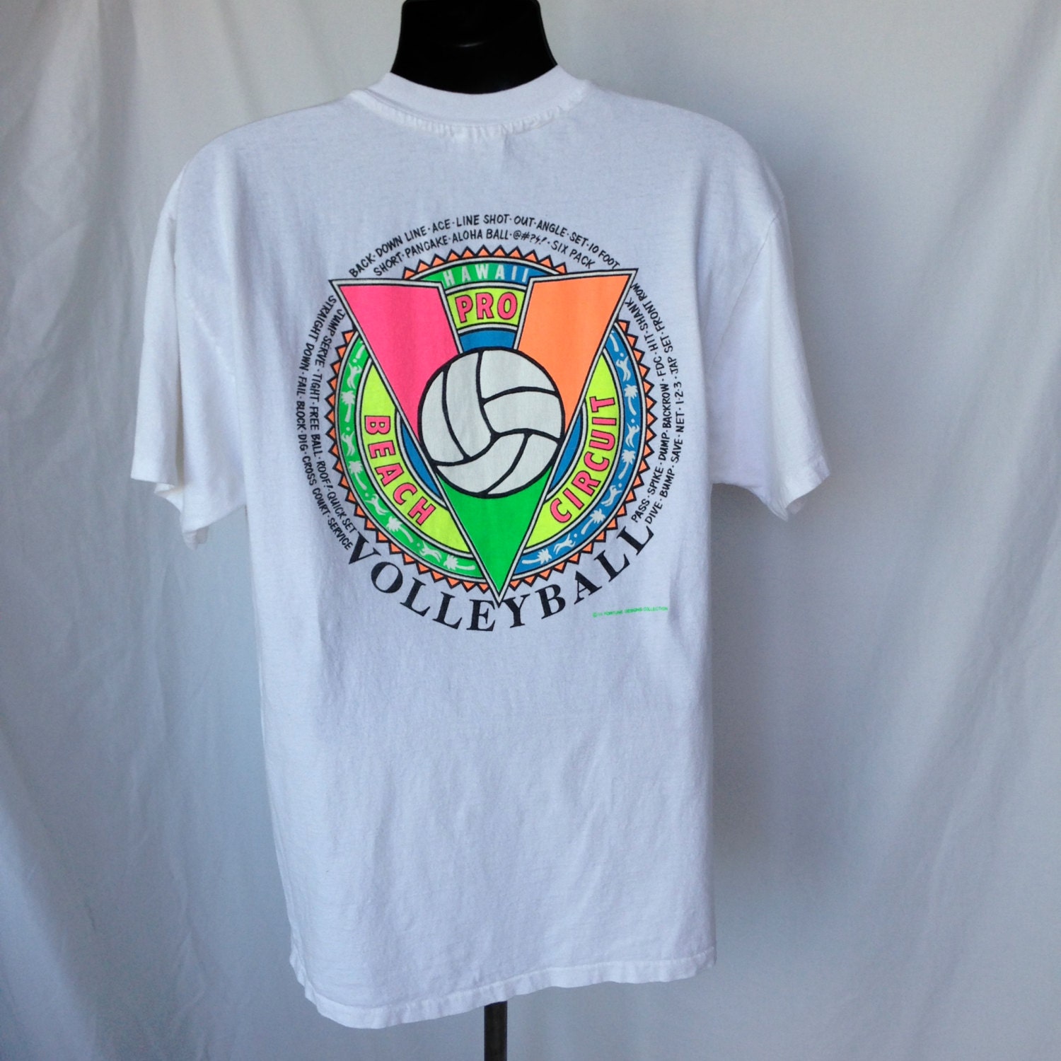Vintage 90's Hawaii Volleyball Pro Beach Circuit T-Shirt