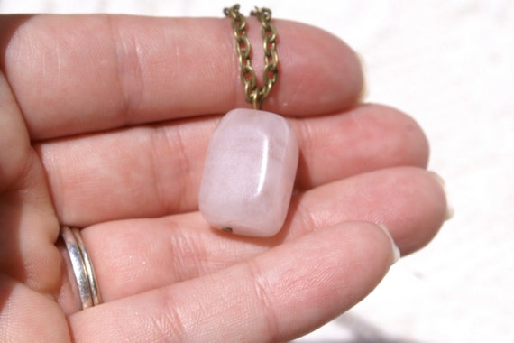 rose quartz stone necklace