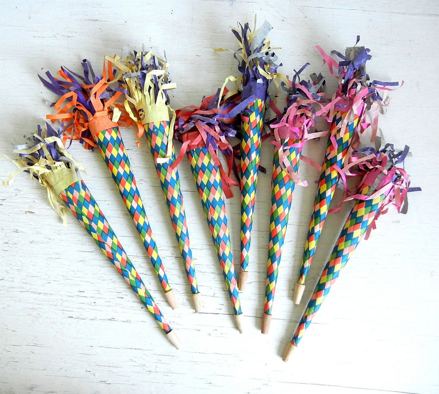 8 Vintage Noise Makers 8 Vintage Party Horns New Years Eve