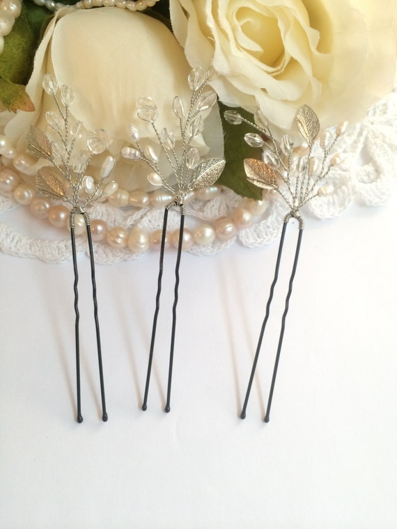 Set of 3 bridal hair pins wedding hair accessories pearl