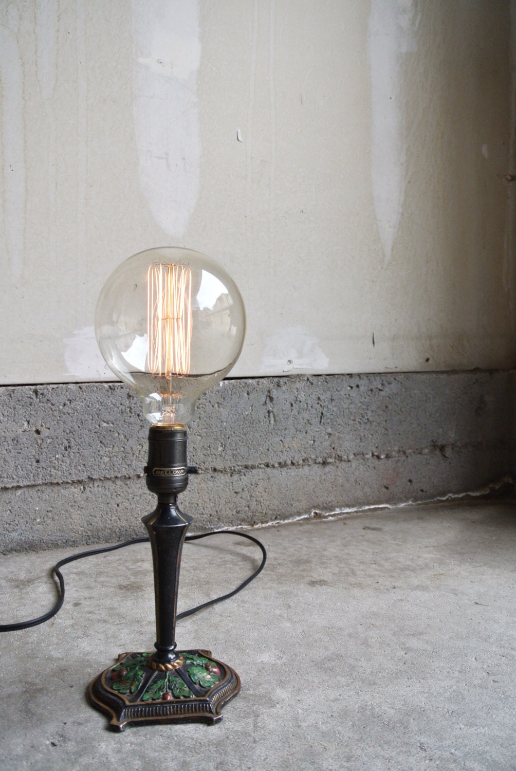 Antique Christmas Cast Iron Table Lamp Victorian Lamps