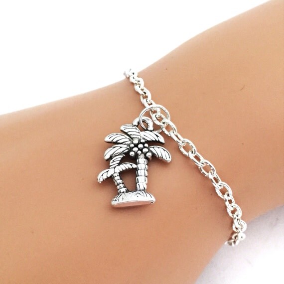 Amari Bracelet - Coconut main image 1
