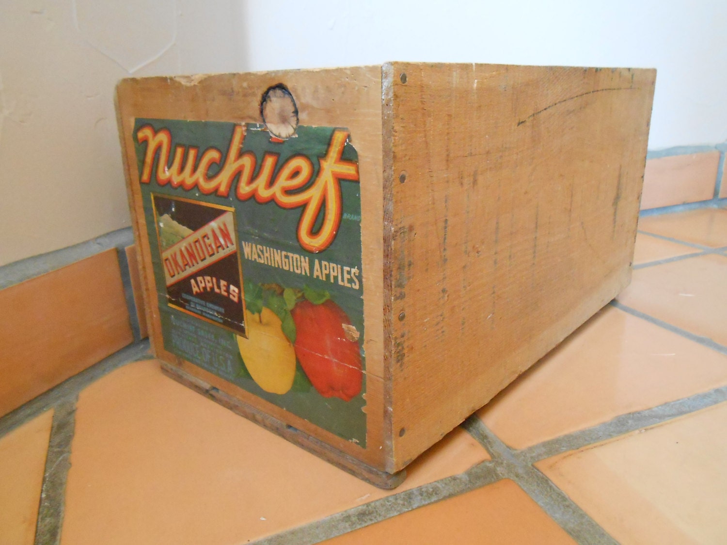 Wood Box or Crate Vintage 1950s Wood Fruit Apple Crate Washington