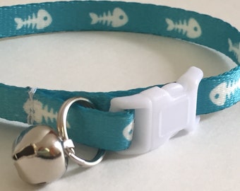 Breakaway Cat Collar with Bell - Fish Skeleton Cat Collar - Cute Blue and White Cat Collar - Boy Cat Collar - Girl Cat Collar -Kitten Collar