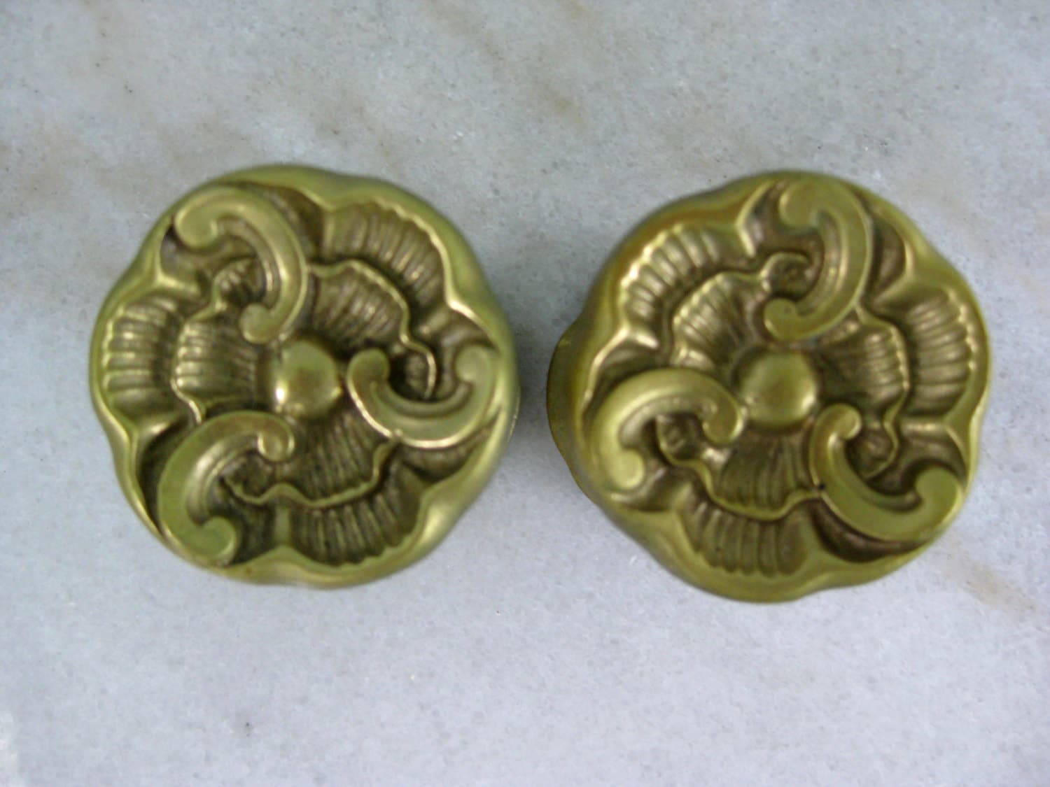 Vintage Brass Bifold Door Knobs Handles 60's by ForTheHipsterInYou