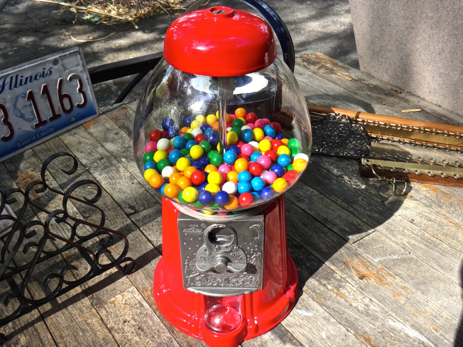Bubblegum Machine Carousel 1985 Candy Machine Gum Ball