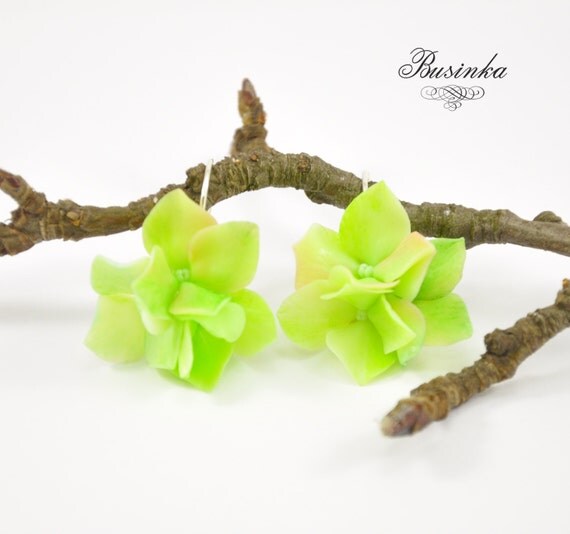 flowers Earrings, Hydrangea earrings, green flowers, hydrangea jewelry 