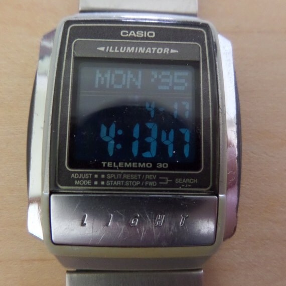 casio illuminator alarm chronograph