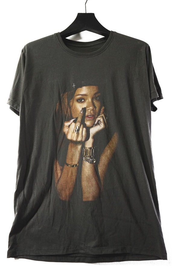 topman rihanna tshirt