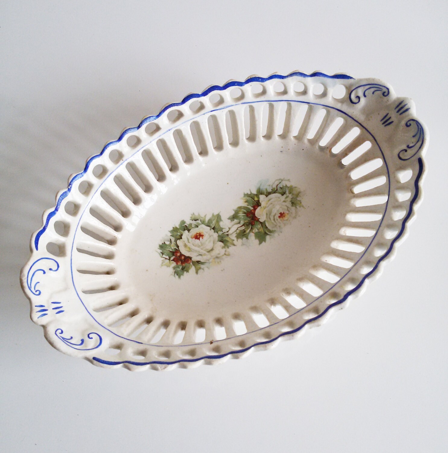 Vintage Oval shaped Dish SERVING Dresser TRAY Floral Ceramic Plate