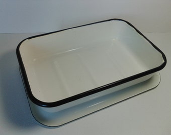 Vintage white metal bowl Soviet enameled container for food Rustic kitchen decor Retro Antique bowl Russian home collection Made in USSR
