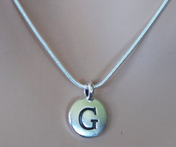 g letter chain