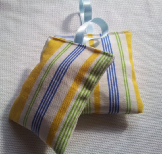 Lavender Sachet Favor Party Favor Wedding Favor Lavender sachet Lavender bags Gift sachet Lavender Pillow