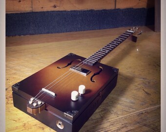 Daddy Mojo Clydesdale four string cigar box guitar