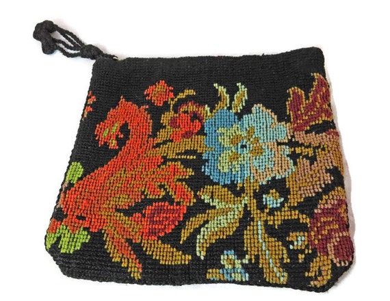 SALE 4.99 vintage Needlepoint Clutch Bag Floral Metal Zipper