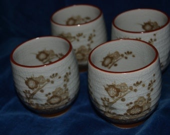 Set of 4 vintage yunomi tradition Japanese tea cups