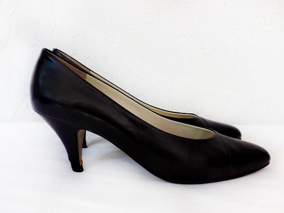 Vintage UNGARO Pairs Leather Pumps, Designer Black Leather Shoe, Women ...