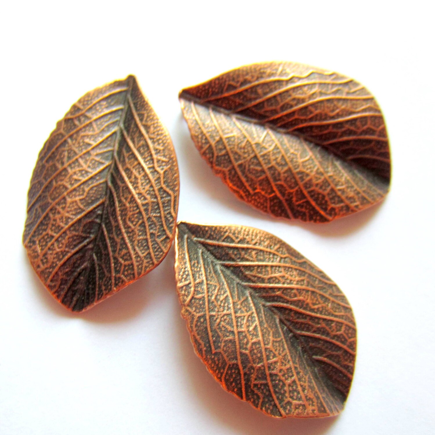 8 Leaf charms Antique red copper pendants metal jewelry