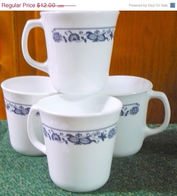 Save 10 4 Corning Old Town Blue D Handle Coffee Cups 10 Ozs