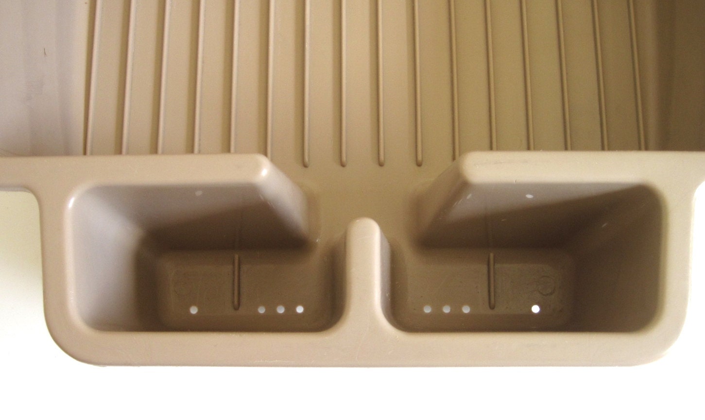 One Piece Plastic Dish Drying Rack Beige unmarked similar to