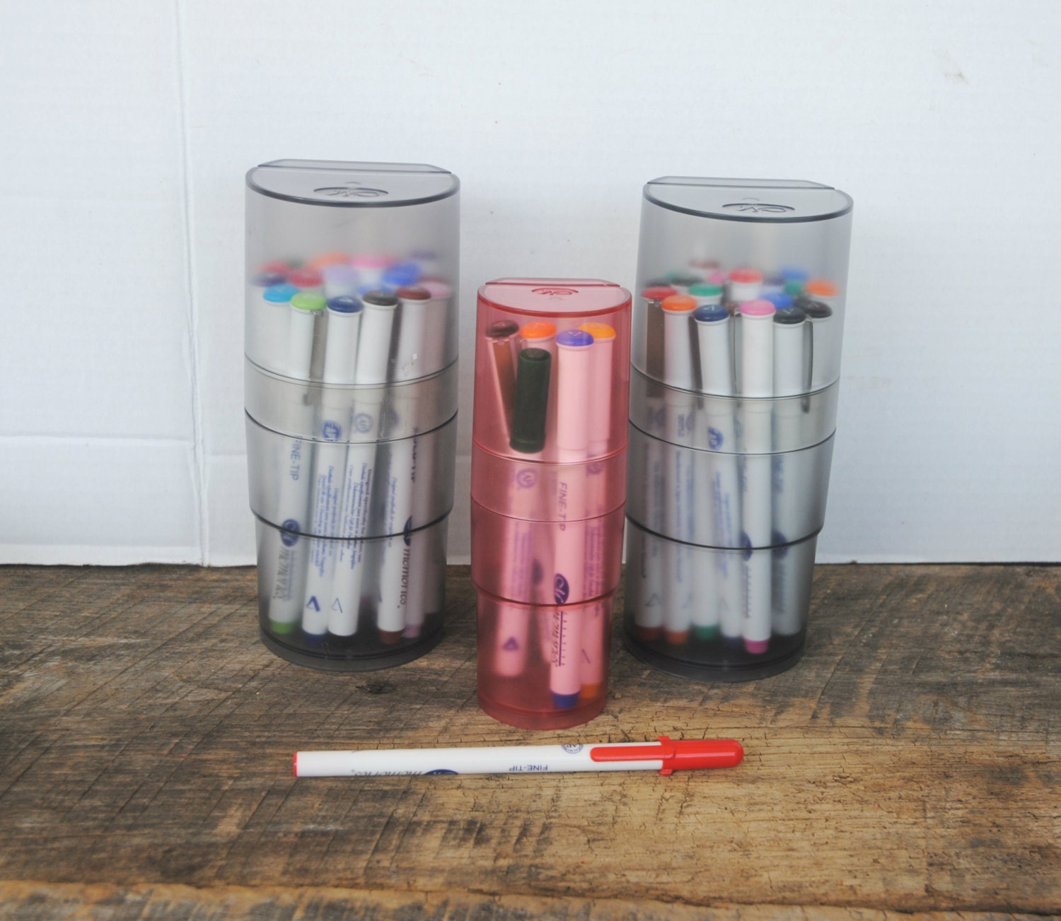 Creative Memories Pen Markers in Storage Cases Assorted Mix of