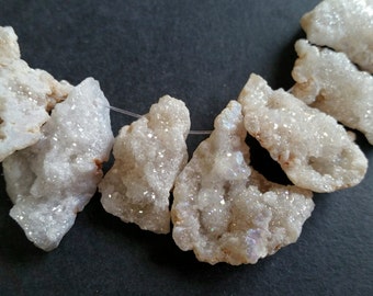 Special Offer 50% Off --- Natural Druzy Crystal Stone Beads / Natural AB White Color / Free Forms (t.m/ng)(DRUZY 007)(15-20-25-30)