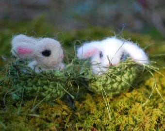 1 Tiny Needle Felted Flop Eared, Lop Eared Baby Bunny, Your Choice of Color for 1 Baby Handmade
