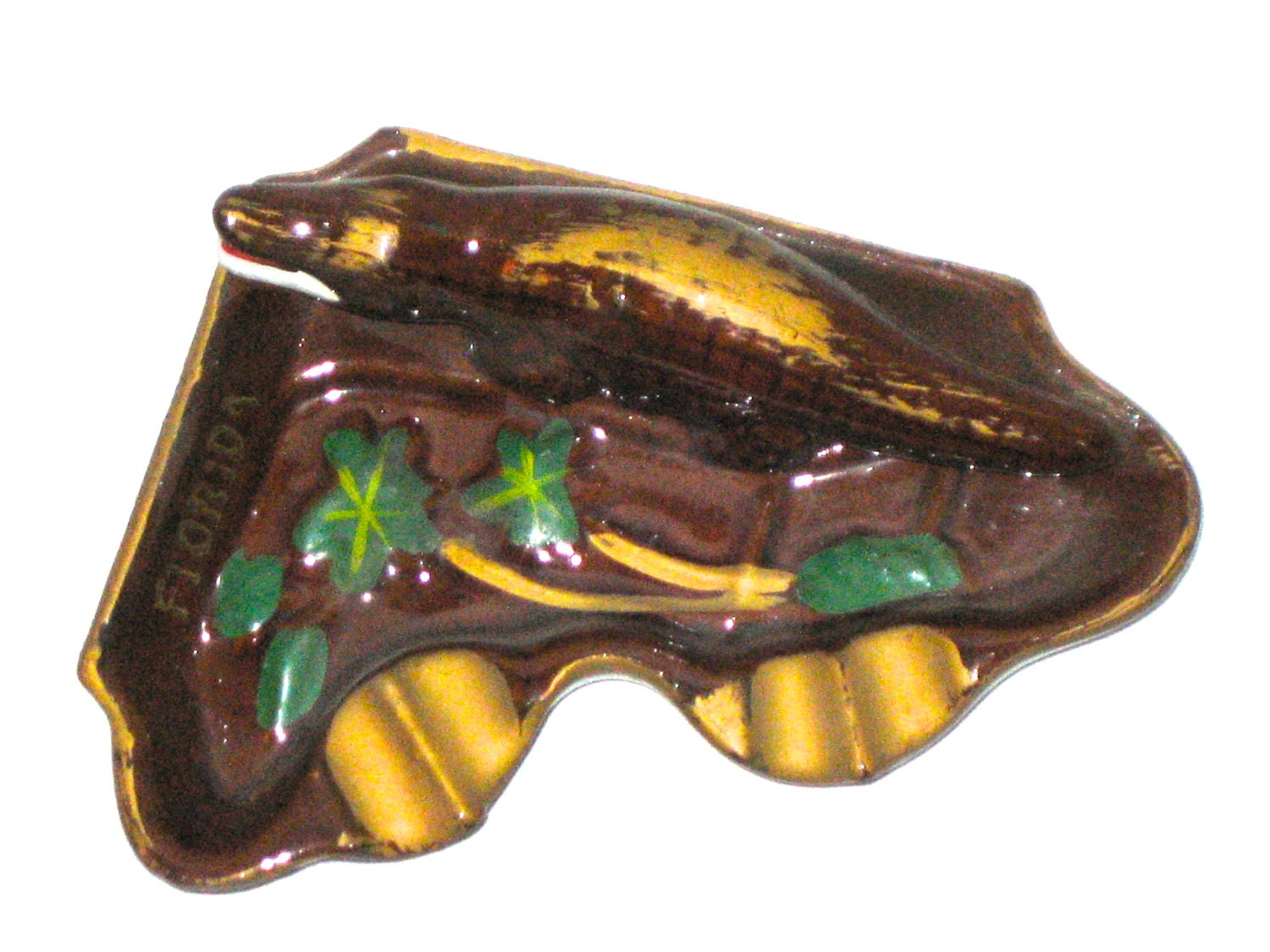 Vintage ceramic souvenir ashtray from Florida with alligator