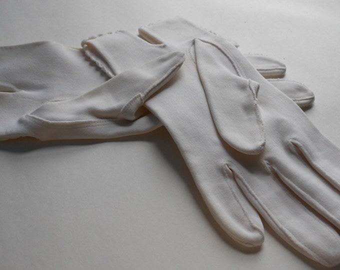 FREE SHIPPING Van Raalte gloves white unusual uncut salesmen samples or straight from factory floor, bow and scalloped edges.