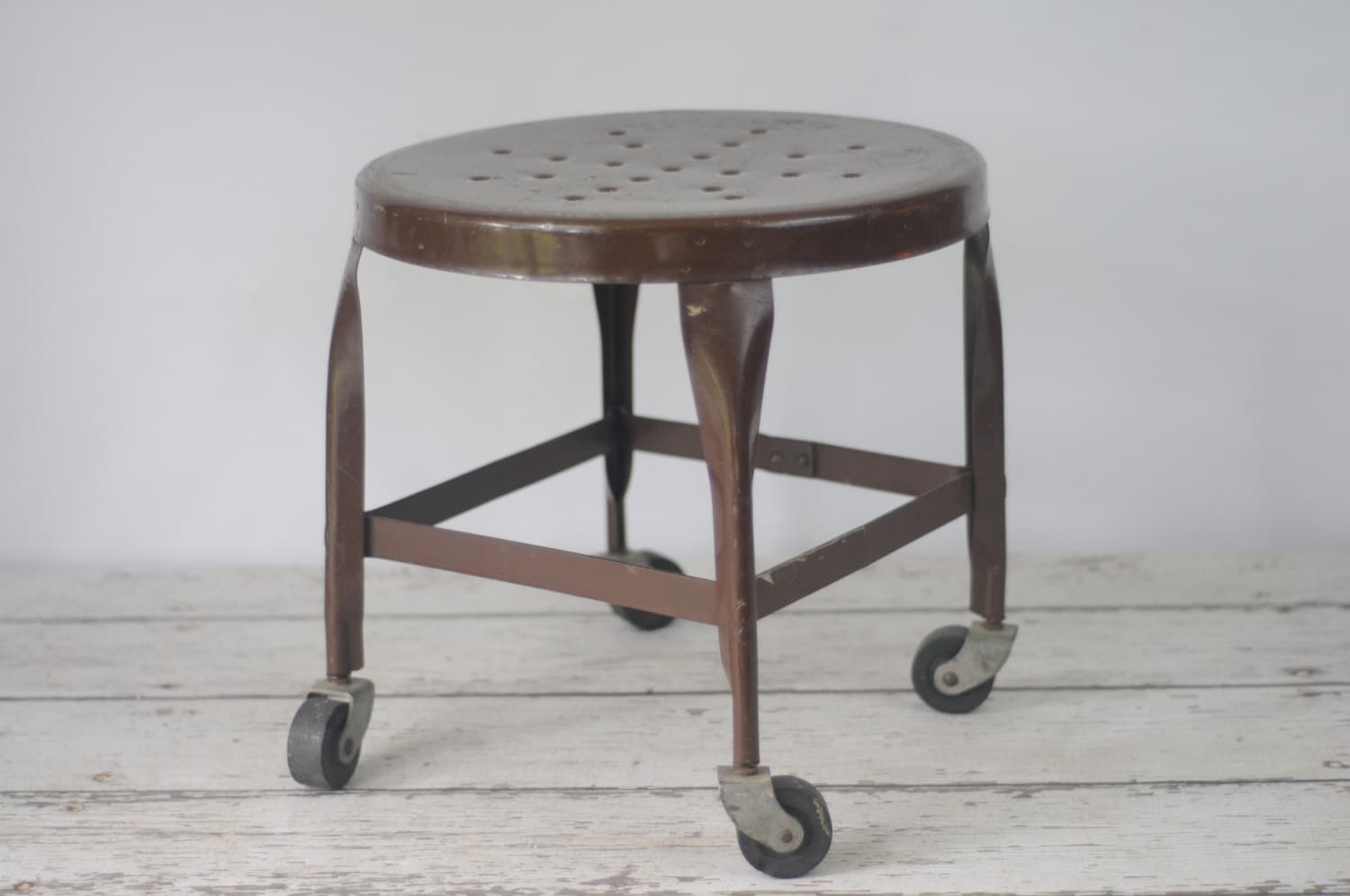 Vintage 1940’s UHL Toledo Low Rolling Stool Industrial Metal Steampunk