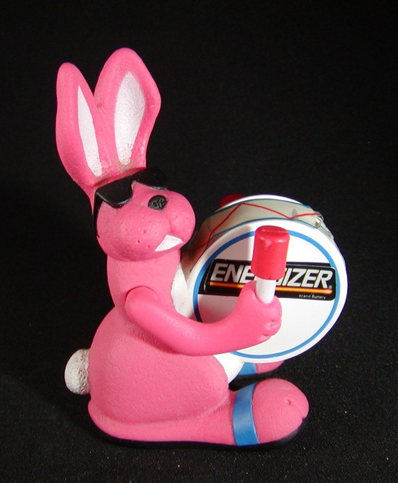 Vintage Energizer Bunny Flashlight Pink Plastic Rabbit with