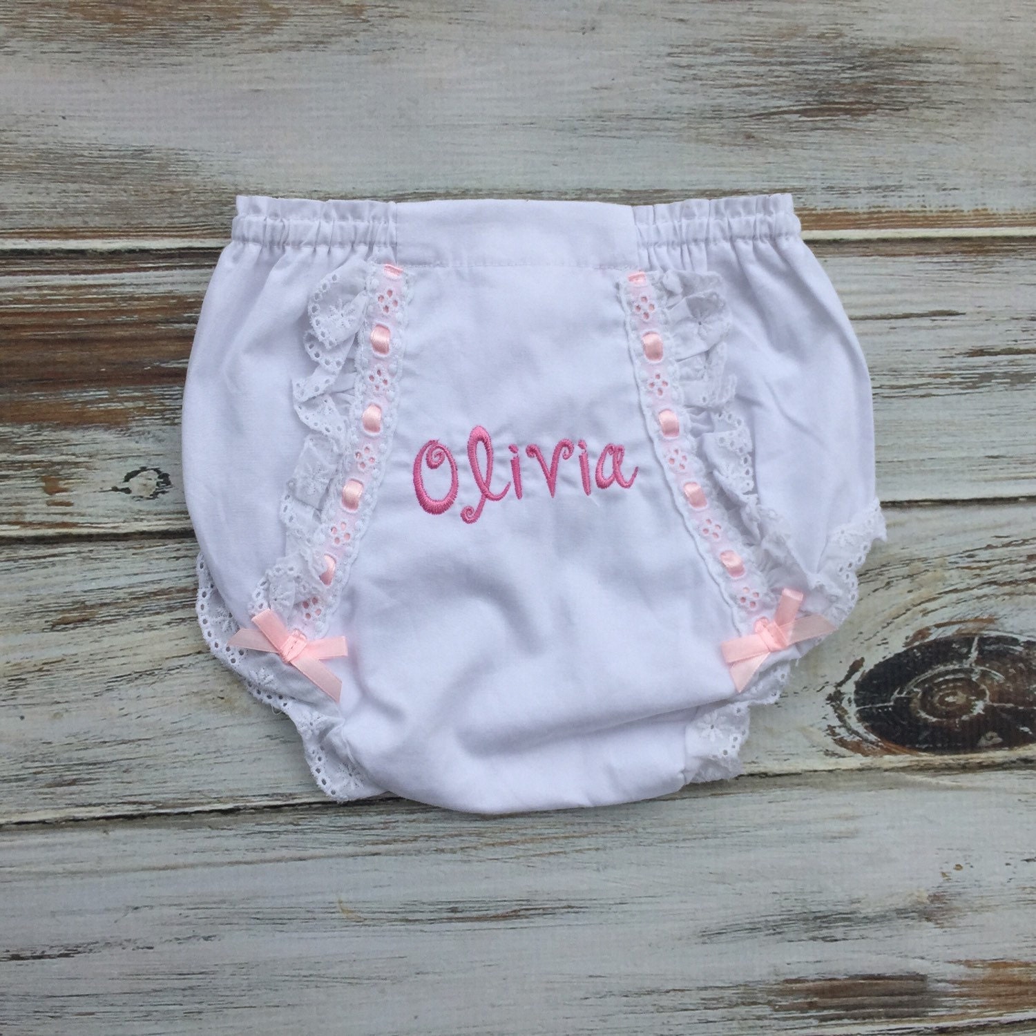 Monogrammed diaper cover girls diaper cover by BabyBirdsCloset