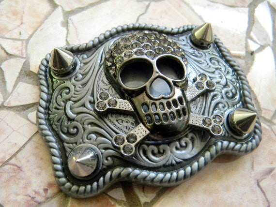 Skull Belt Buckle Skull and Crossbones Silver by StepOriginals