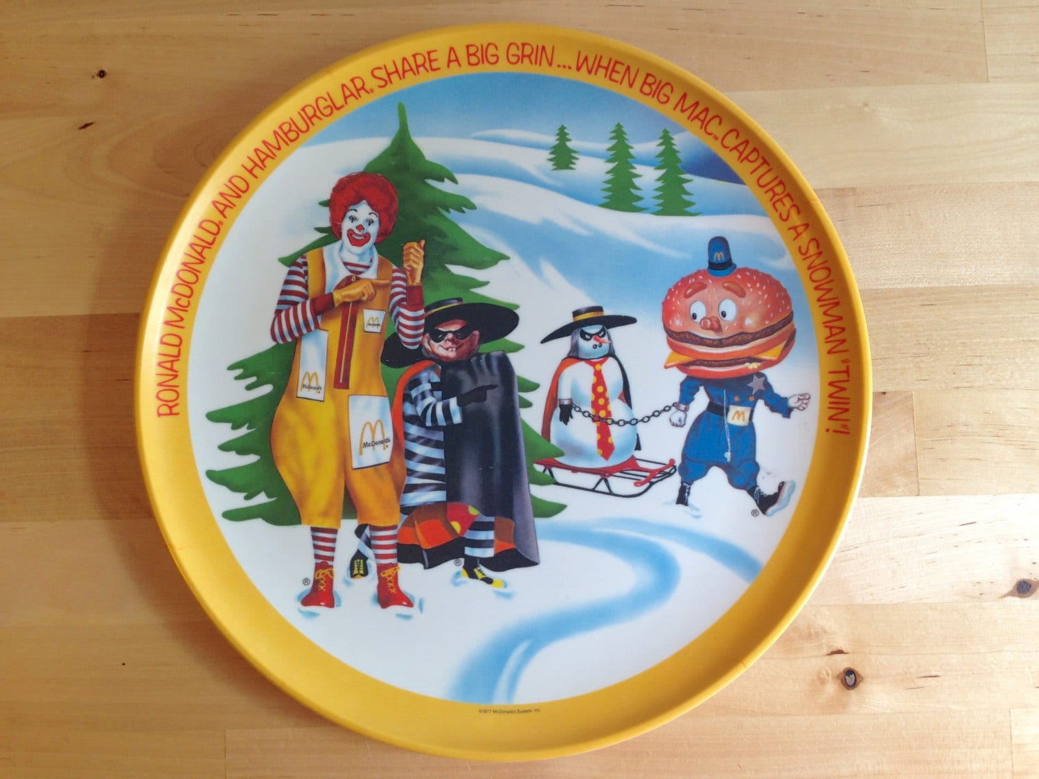 Vintage 1970's McDonald's Collectible Plate Ronald