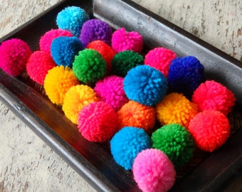 Hmong hill tribe pom poms - 25 pcs. assorted colours, Standard size cotton yarn pompoms, 20-25mm ethnic pom poms, Boho craft supplies - 25