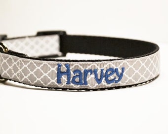 Personalized Dog Collar / Dog Collars / Pets / Adjustable Dog Collar / Made to Order / Dogs / 3/4" - 5/8" Wide