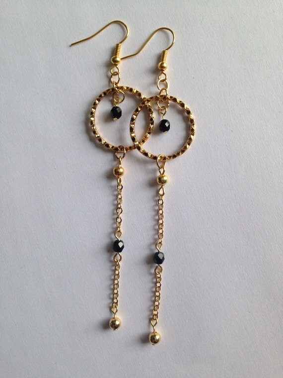 Long earrings // Dangle earrings // Black by TaniaMariasPlace